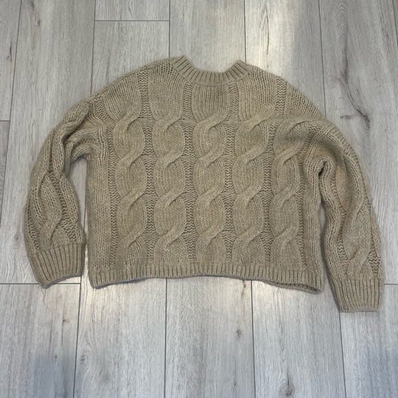 Mavi Oversized Sweater - Picture 9 of 14